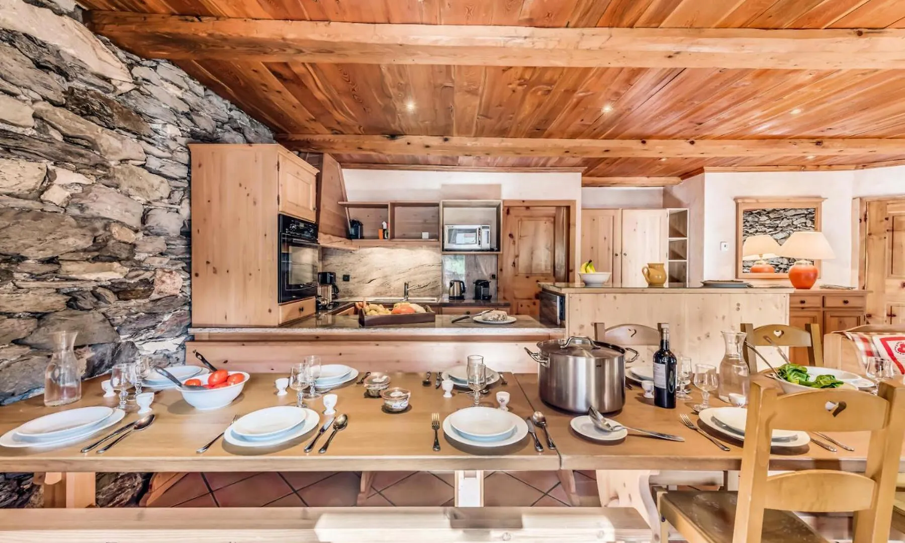 Chalet Les Champs Du Pont - La Grande Ferme 9 Pieces 15 Pers. Appartement En 964 Tignes