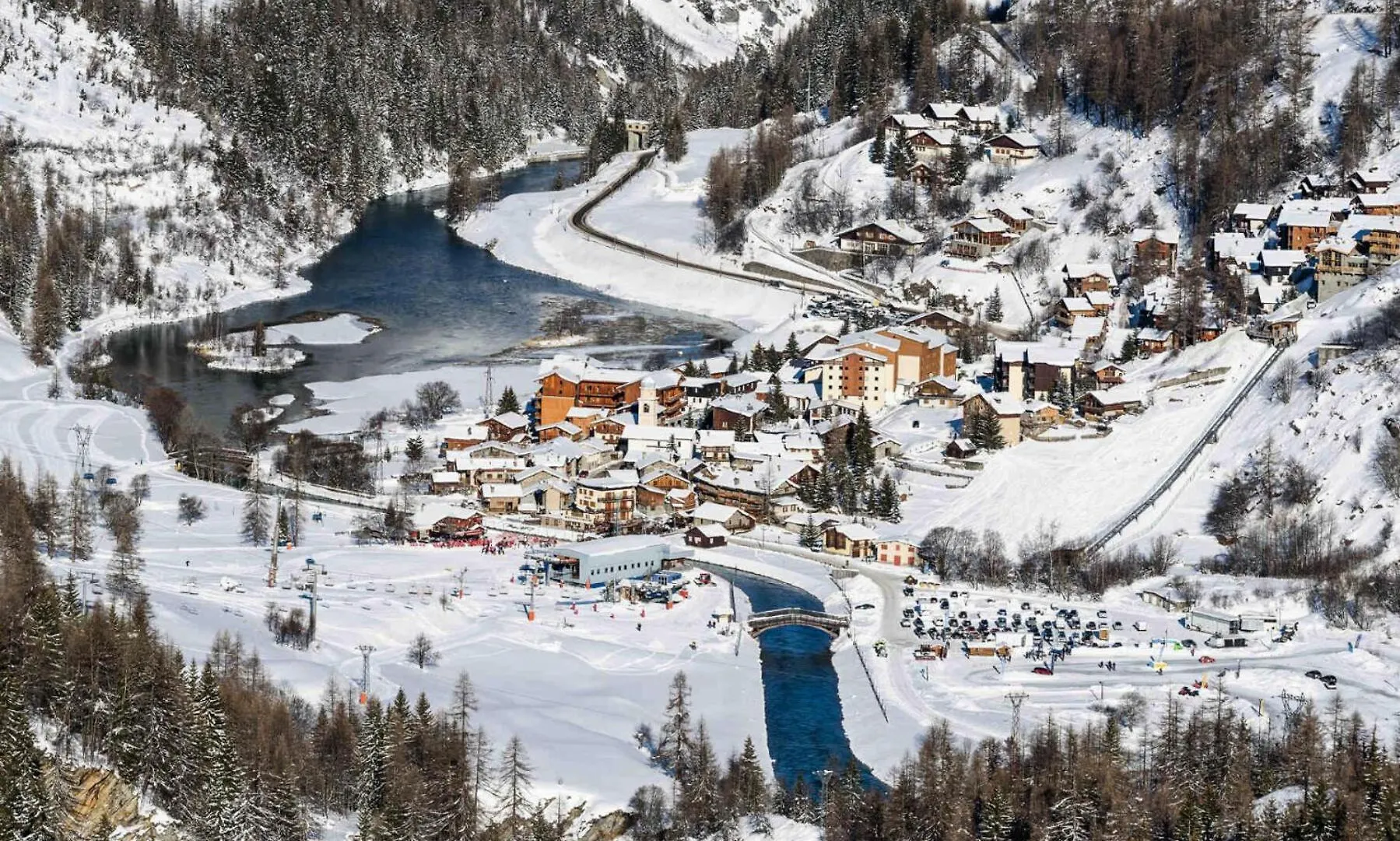 Chalet Les Champs Du Pont - La Grande Ferme 9 Pieces 15 Pers. Appartement En 964 Tignes France